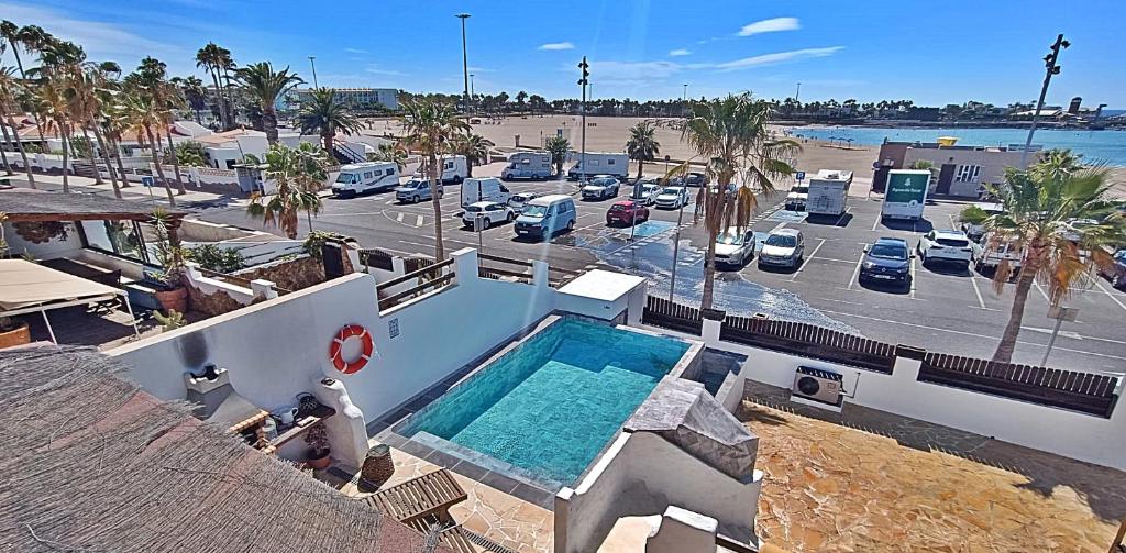 Caleta Beach House - 2