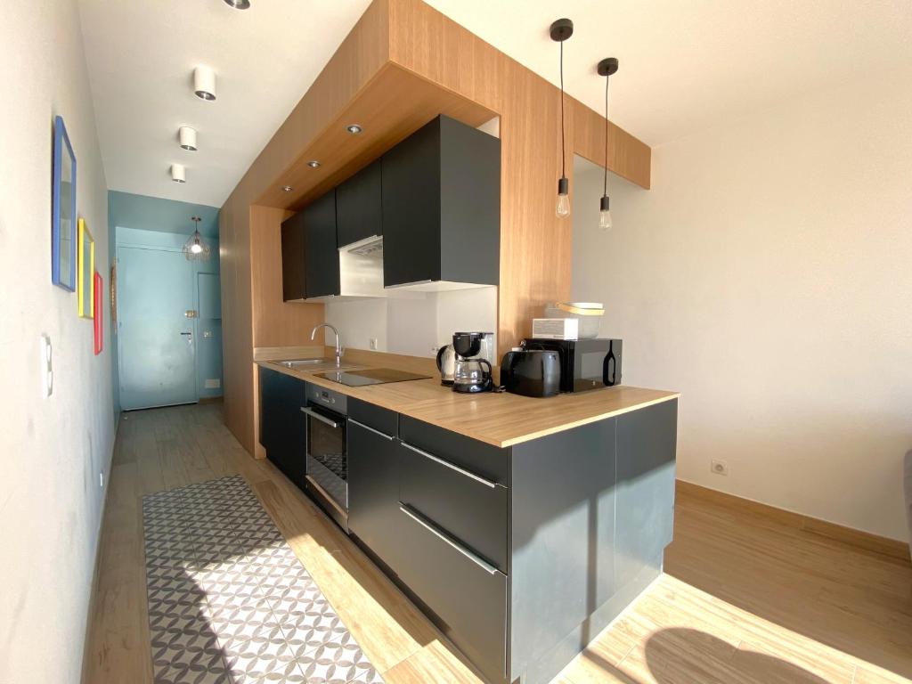 Appartement vue mer, au calme, proche de toutes commodités, Fréjus