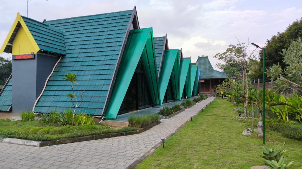 Harmony Magelang Syariah, Bendo
