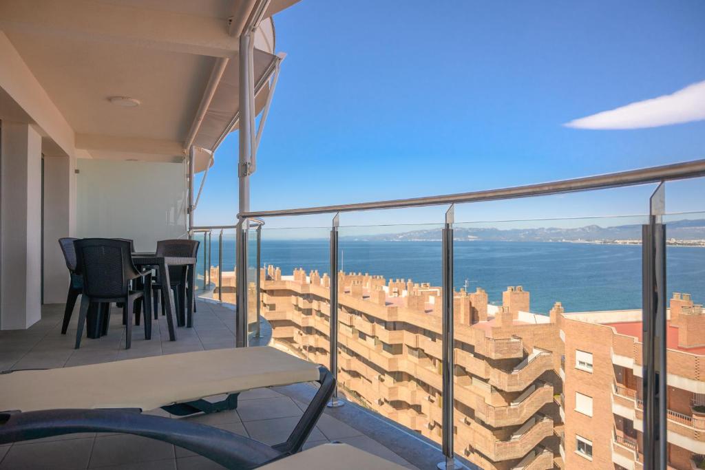 Albatros Family — Salou, Catalonia