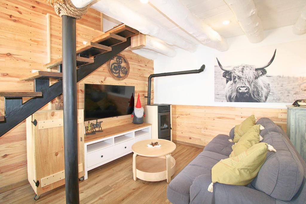 Casa Concejo by SIERRA VIVA, Aracena