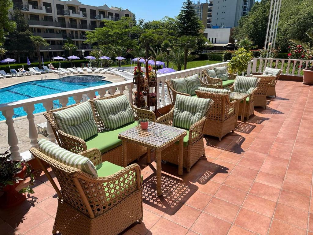 Park Hotel Perla — Restaurant & bars in Golden Sands, Varna Region