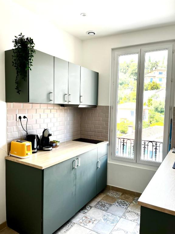 Modern flat near sea and center - 5