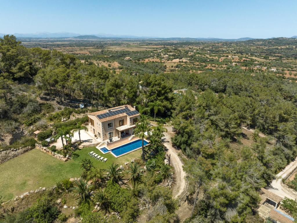 Finca es Foners en Felanitx con piscina y jacuzzis en suite - 2