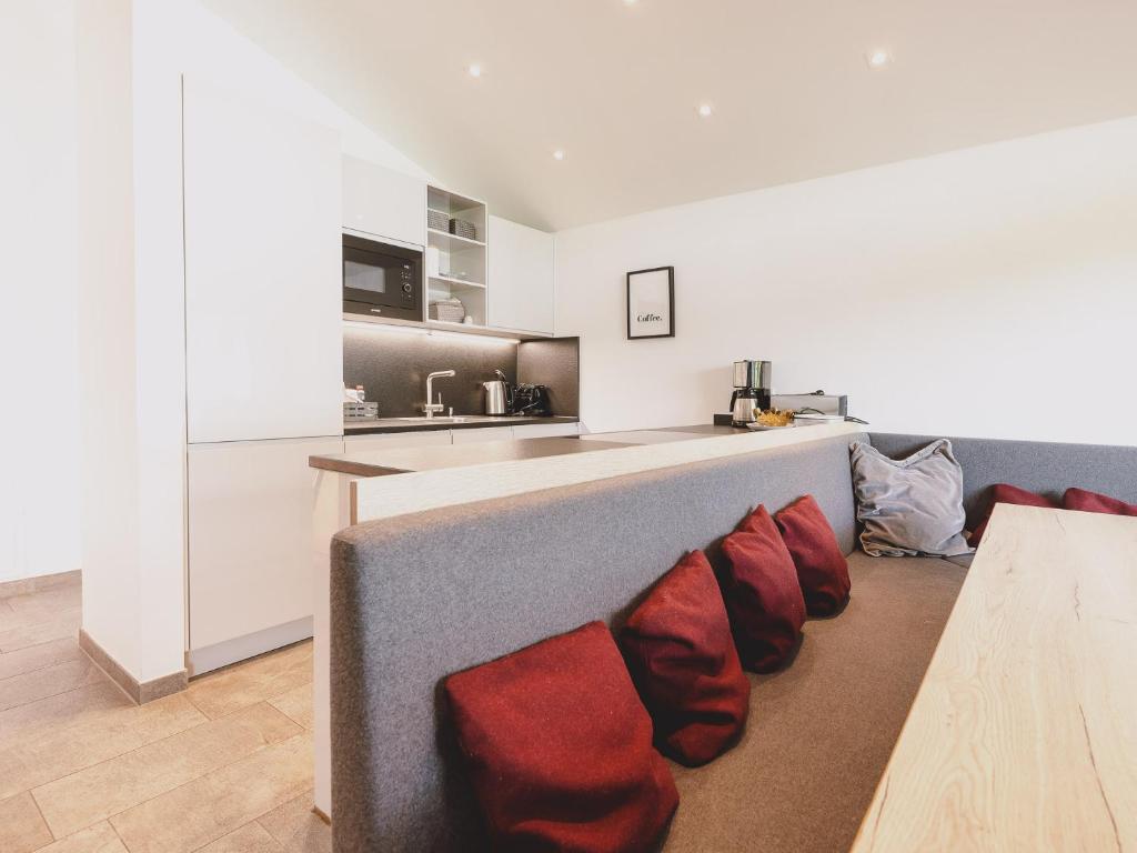 First IN Mountain Chalets by we rent - 4