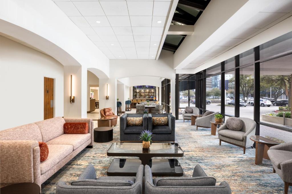 ดับเบิ้ลทรี บาย ฮิลตัน ฮูสตัน เมดิคัล เซ็นเตอร์ โฮเทล แอนด์ สวีทส์ (DoubleTree by Hilton Houston Medical Center Hotel & Suites)