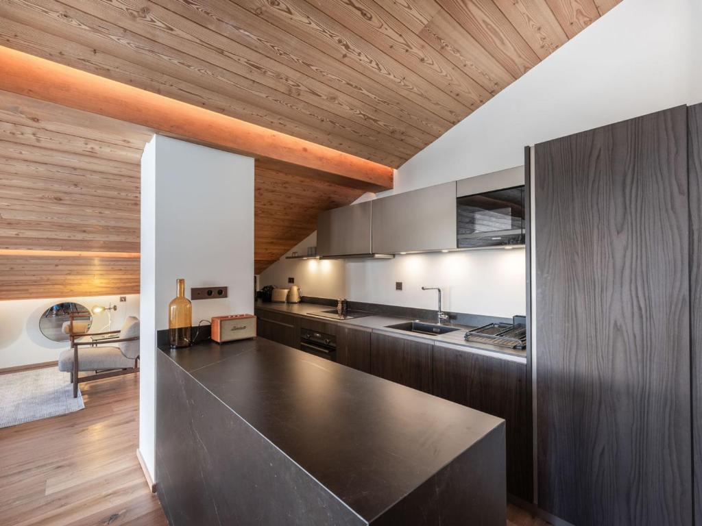 Duplex neuf sur les pistes avec SPA à Courchevel 1850 - FR-1-564-99 - 2