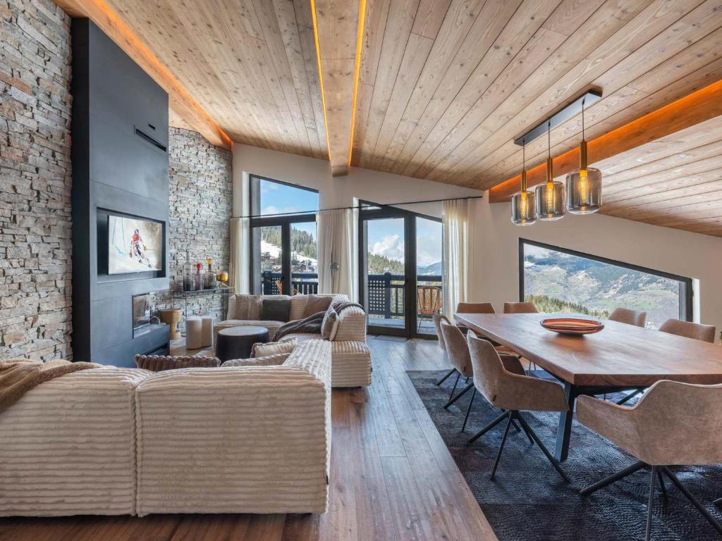 Duplex neuf sur les pistes avec SPA à Courchevel 1850 - FR-1-564-99 - 1
