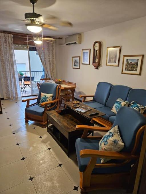 Literalmente en la misma playa, Salobreña