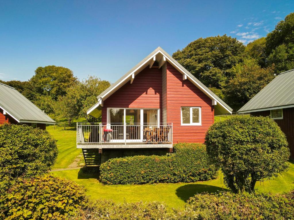 Ta Mill Cottages & Lodges - Meadowview Chalet 3, Launceston