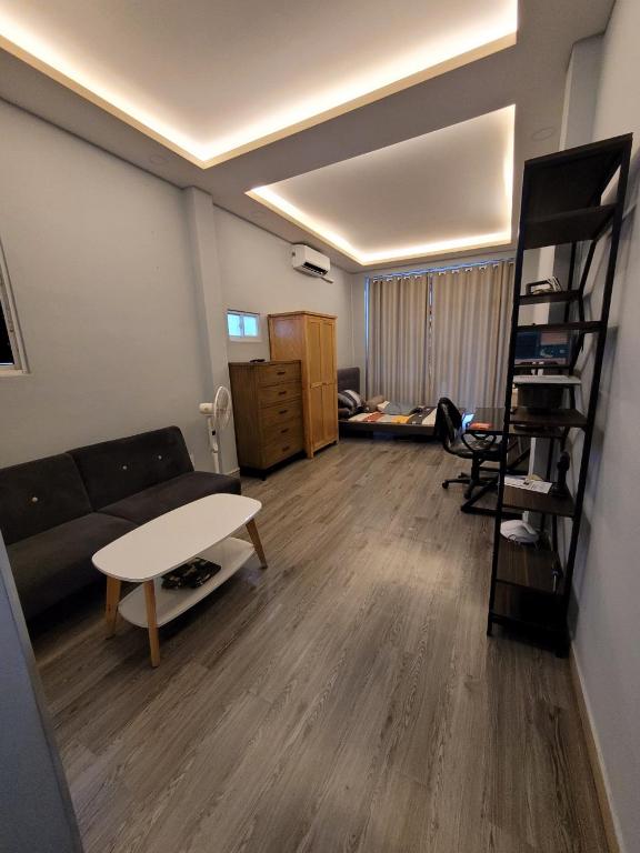 Ae-Ri, Ho Či Minovo Město