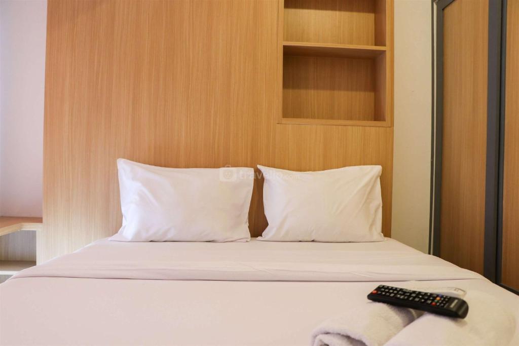 Simply Look Studio at Tokyo Riverside PIK 2 Apartment By Travelio, Rawalembang