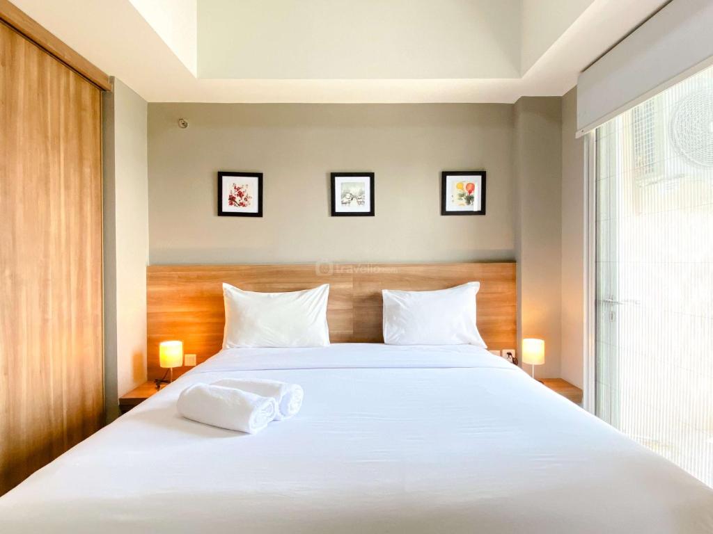 Big Studio at Apartment Mustika Golf Residence By Travelio, Cikarang