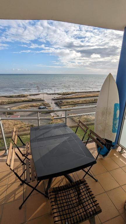 Appartement vue mer - accès direct à la plage - 4 à 5 personnes - 5