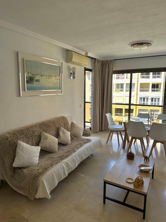Piso en el corazón de Alicante con ubicación única - 2