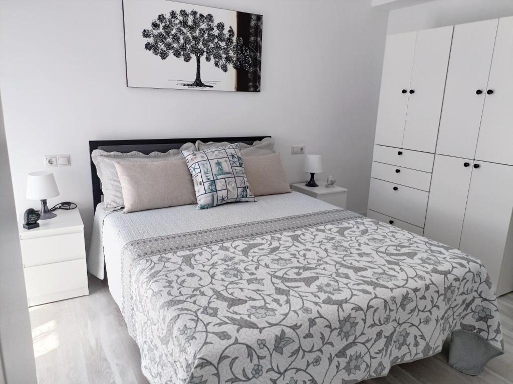 Mare de Deu, vivienda vacacional para familias y mayores de 25 años en el Grao de Gandia-Playa, Puerto de Gandía