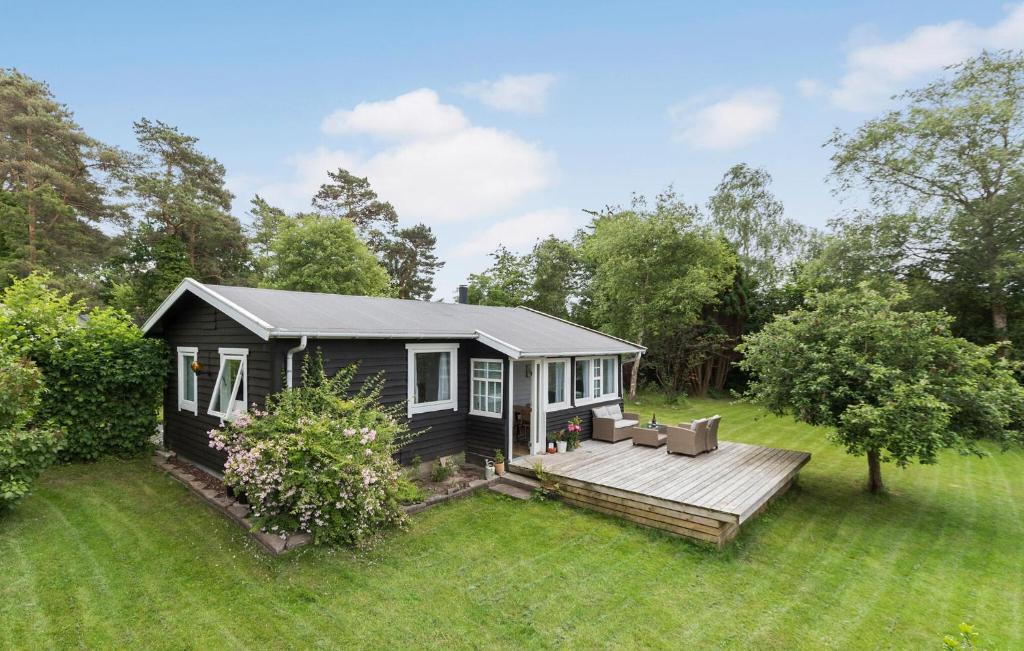 2 Bedroom Gorgeous Home In Græsted, Græsted