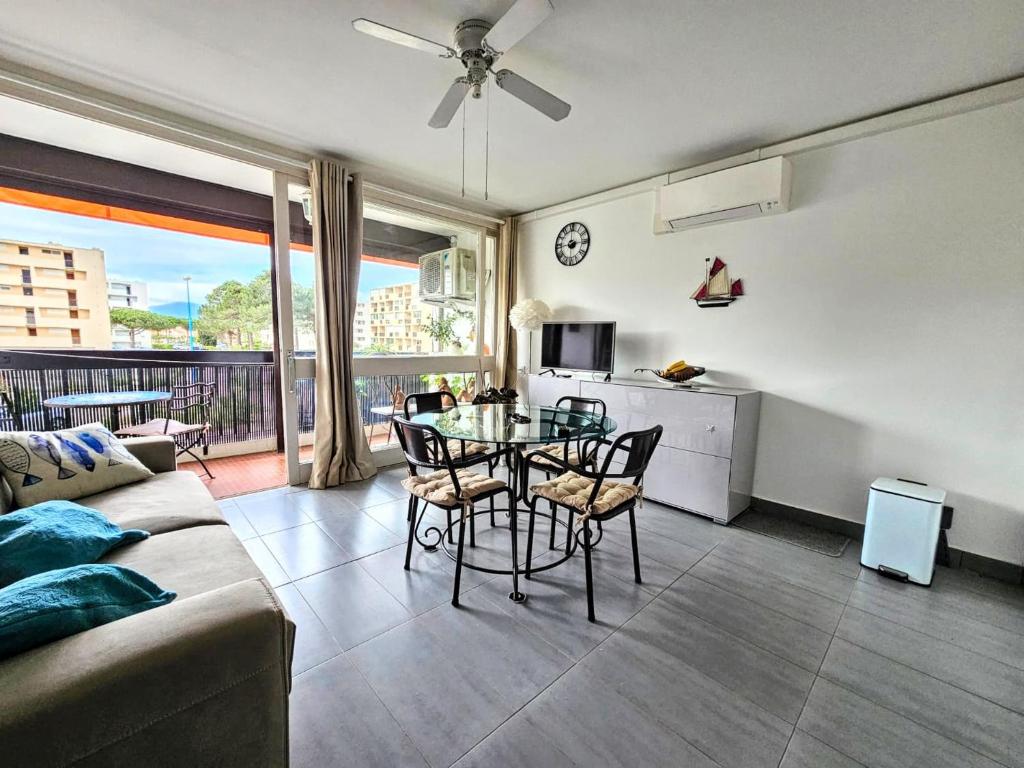 Saint-Cyprien : T2 avec Terrasse, Clim et Parking, Près de la Plage - FR-1-309-470 - 2