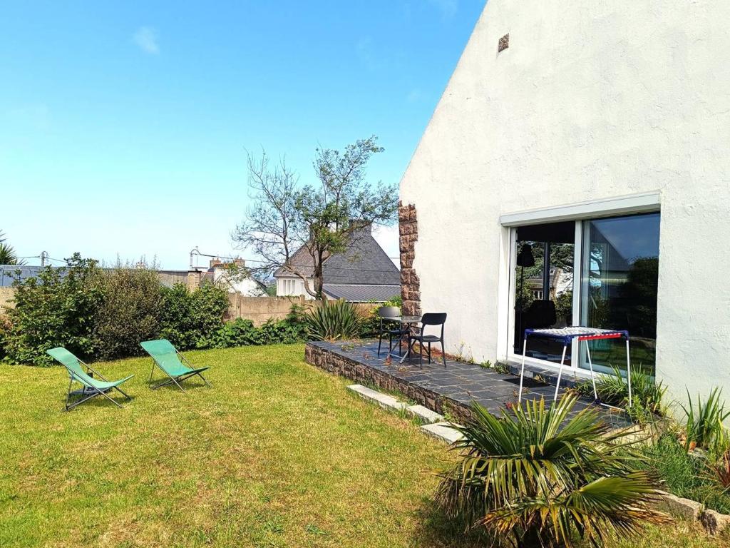 Maison à Perros-Guirec avec Jardin, Terrasse, Parking et Animaux Acceptés - FR-1-368-427 - 1