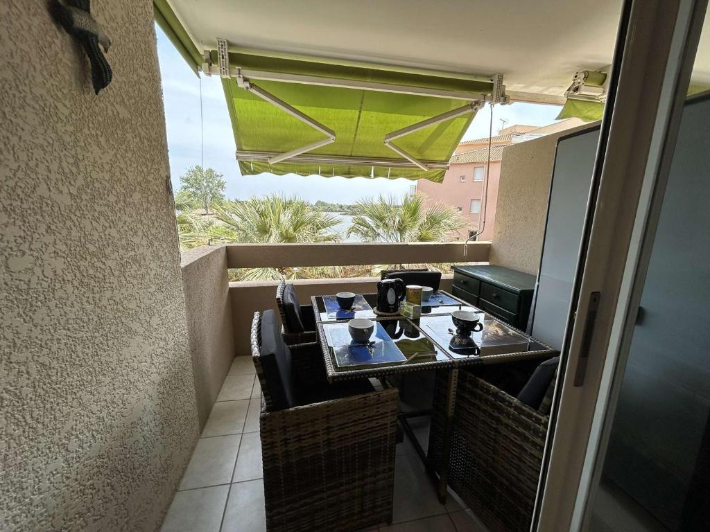 Appt 2P 6 pers avec piscine et parking à Port Camargue - FR-1-250-288 - 3