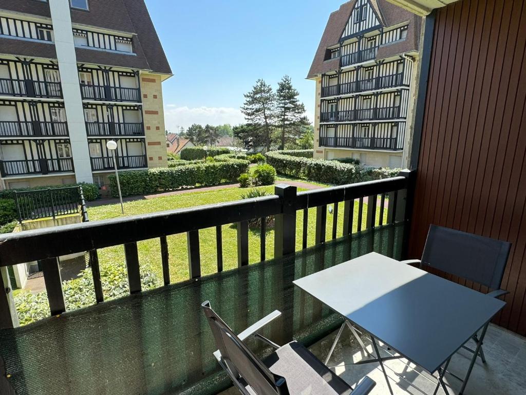 Cabourg: Bel appartement 3 pièces vue mer, 2 balcons, animaux admis - FR-1-487-370 - 5