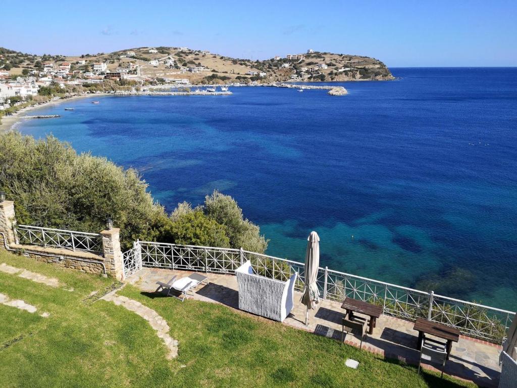 Aegean View, Áyioi Apóstoloi