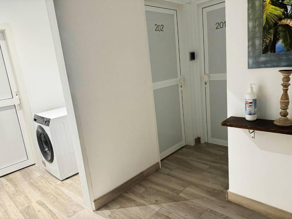 Adorable urban suites - 4
