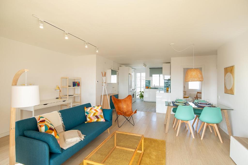 Magnificent views, 3 bedrooms, Terrace - 2