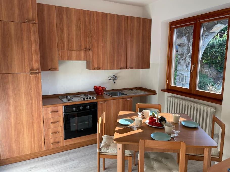 Casa Scheggia - Appartamento in villa vista lago - 4