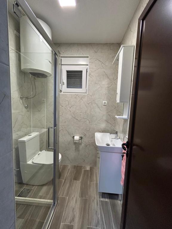 NNL Apartments - 4