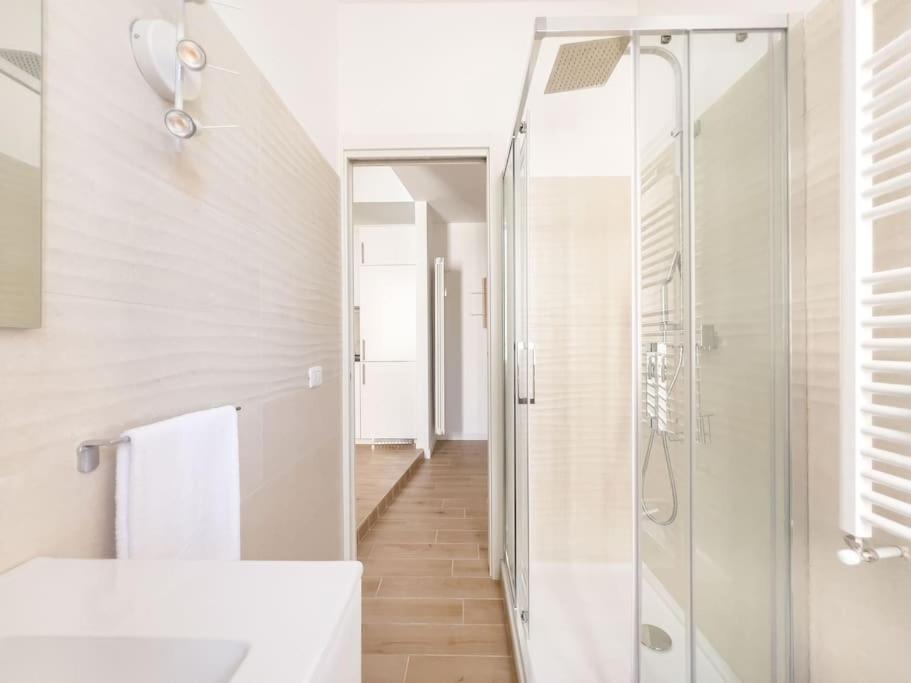 Cozy & Chic Apartment - Piazza Bologna - 5