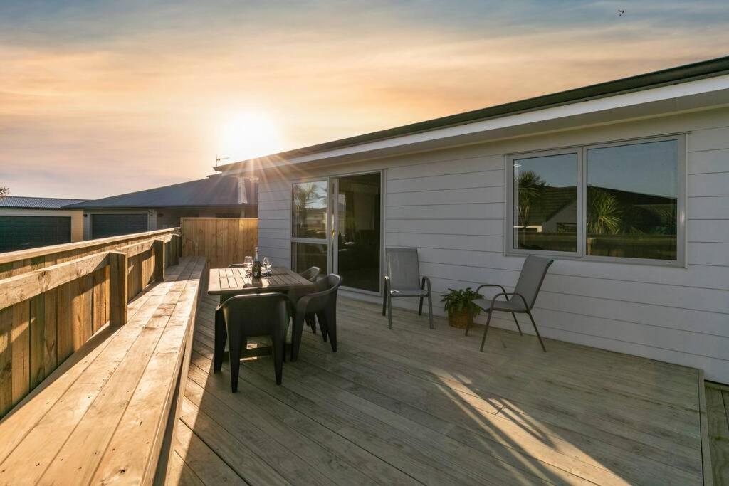 Modern on Malthus, Foxton Beach