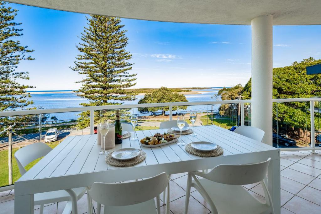 Pisces on Pumicestone - Golden Beach, Caloundra