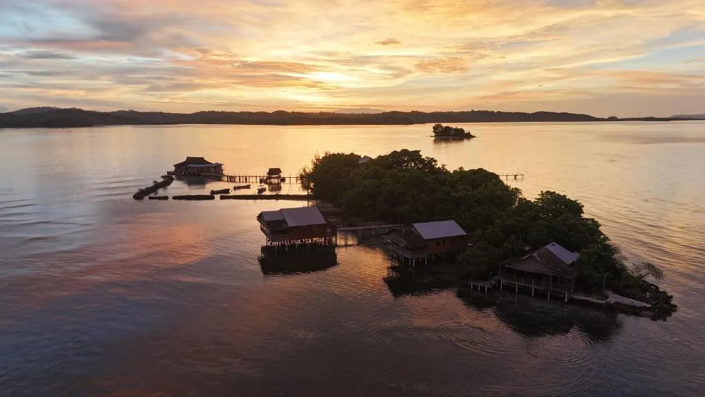 Imagination Island Eco Resort, hotel in Gizo