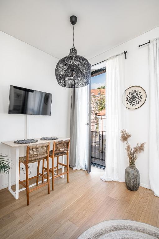 Bali style apartment with balcony near Gates of Dawn, Vilnius