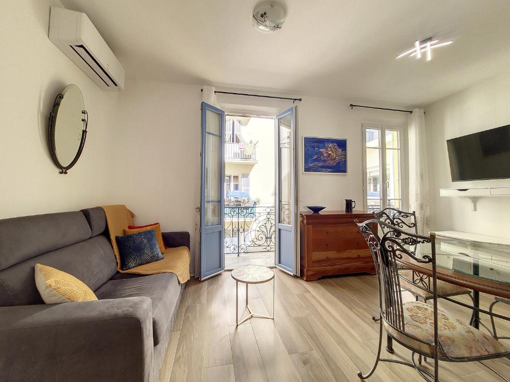 Nestor&Jeeves - BRISE DE NICE - Balcony - Central - 2