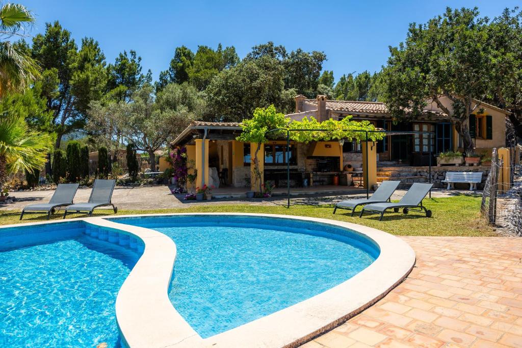 Tramuntana, Valldemossa