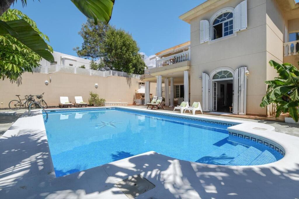 Bayside Concha House - Beachfront Oasis with Heated Pool - 2