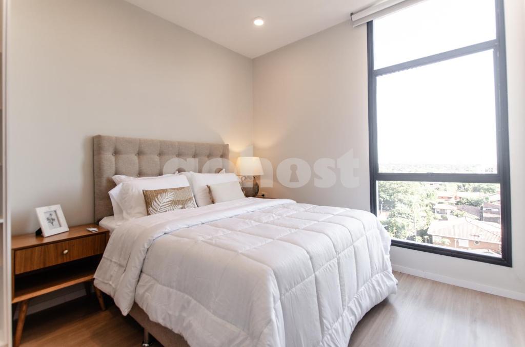 Stylish apt minutes from Shopping Mcal Lopez - 2