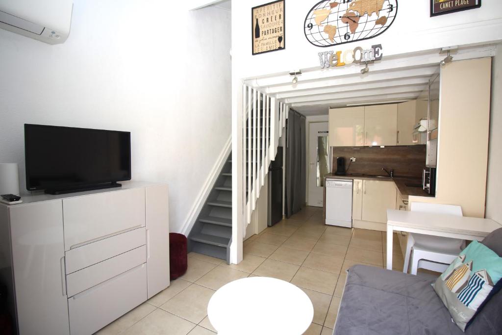 CORAUX - Maisonnette 4 pers avec piscine et parking - 2