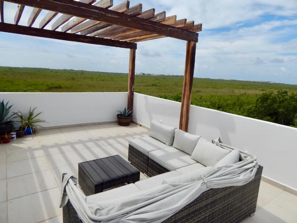 2 BR-house in Puerto Morelos with stunning view - 3
