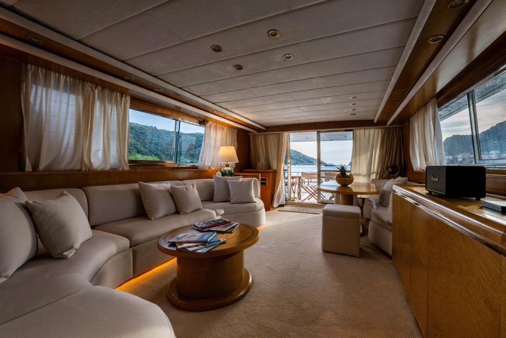 Yacht Dreams Experience - 1