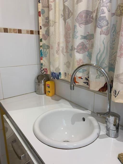 Hostel world -sharehouse-la girelle- Backpackers - 4