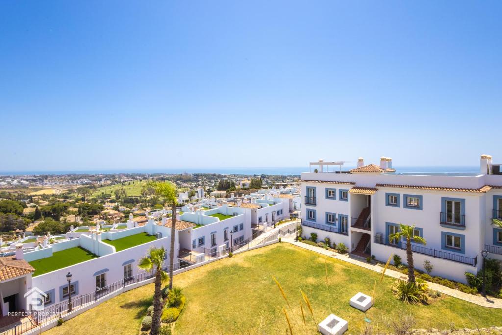 Paraiso TOP - best sea-views, 3 bedrooms, 7 pools - 5
