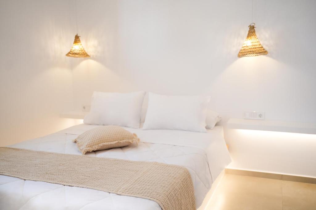 Calma Residences, Skyros