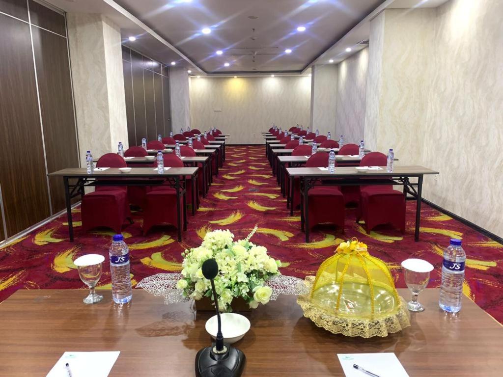 Meeting room / ballrooms