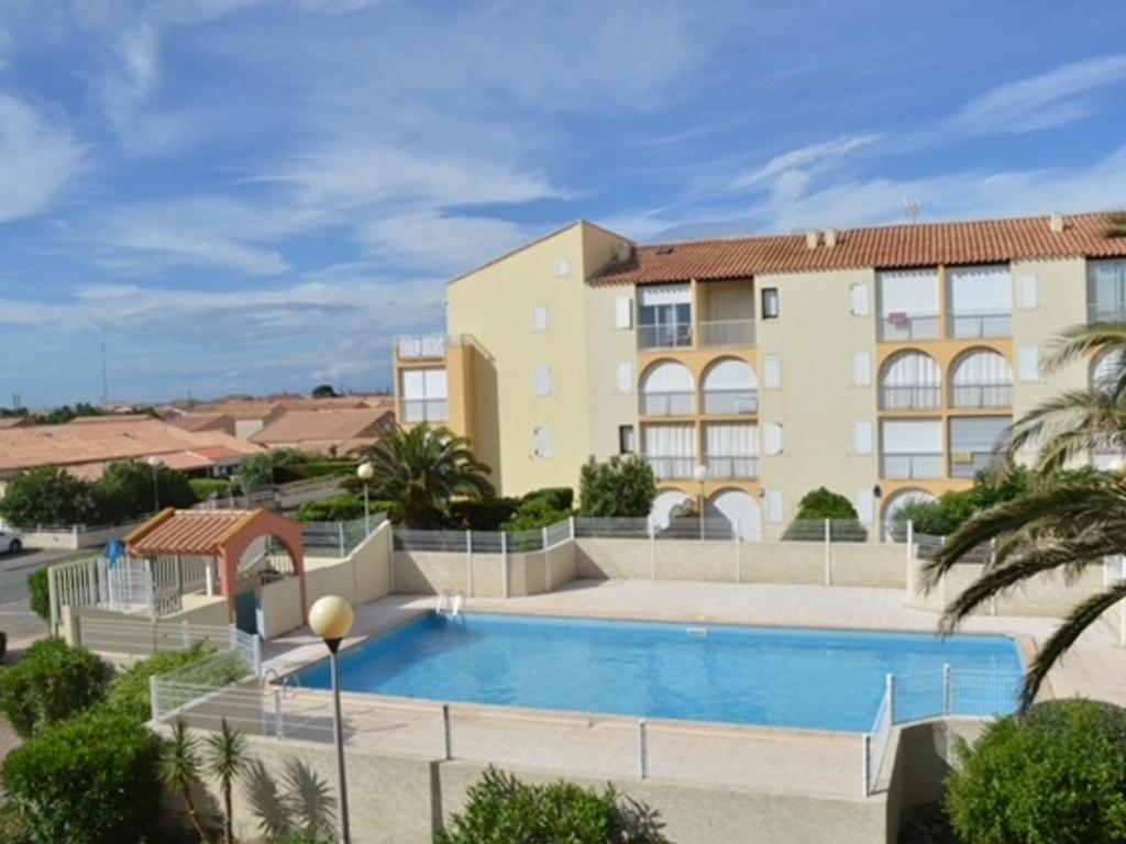 T3 Mezzanine avec Piscine à 200m de la Plage, Parking Inclus - 6 Pers - FR-1-795-2 - 2