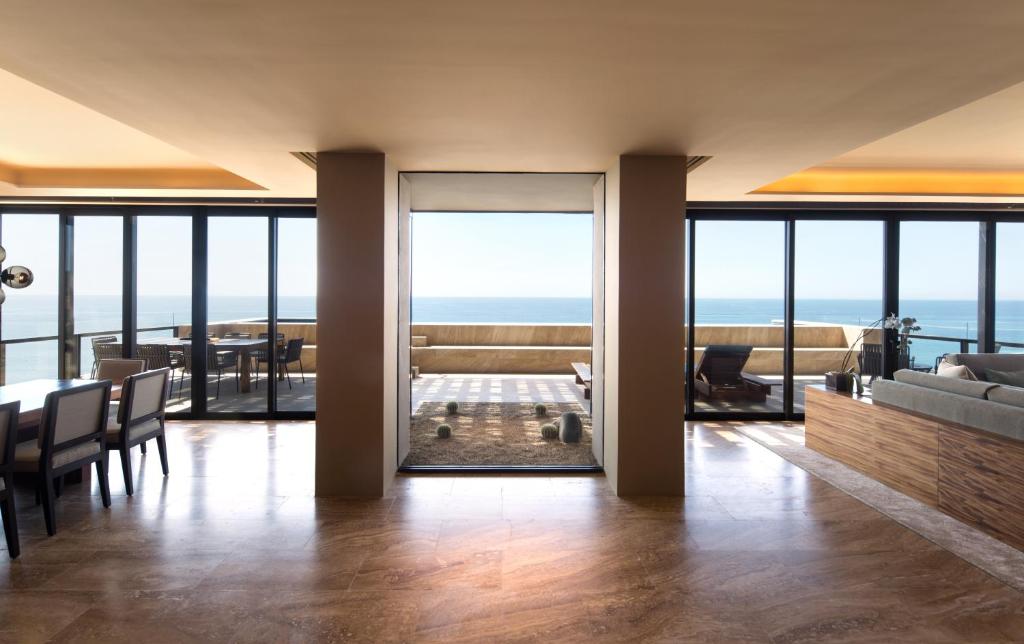 JW Marriott Los Cabos Beach Resort & Spa - 2