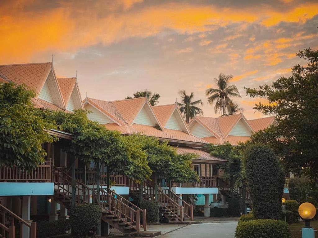 Mango House Resort, Kamphaeng Phet