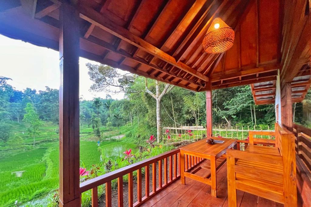 Aulia Bungalows